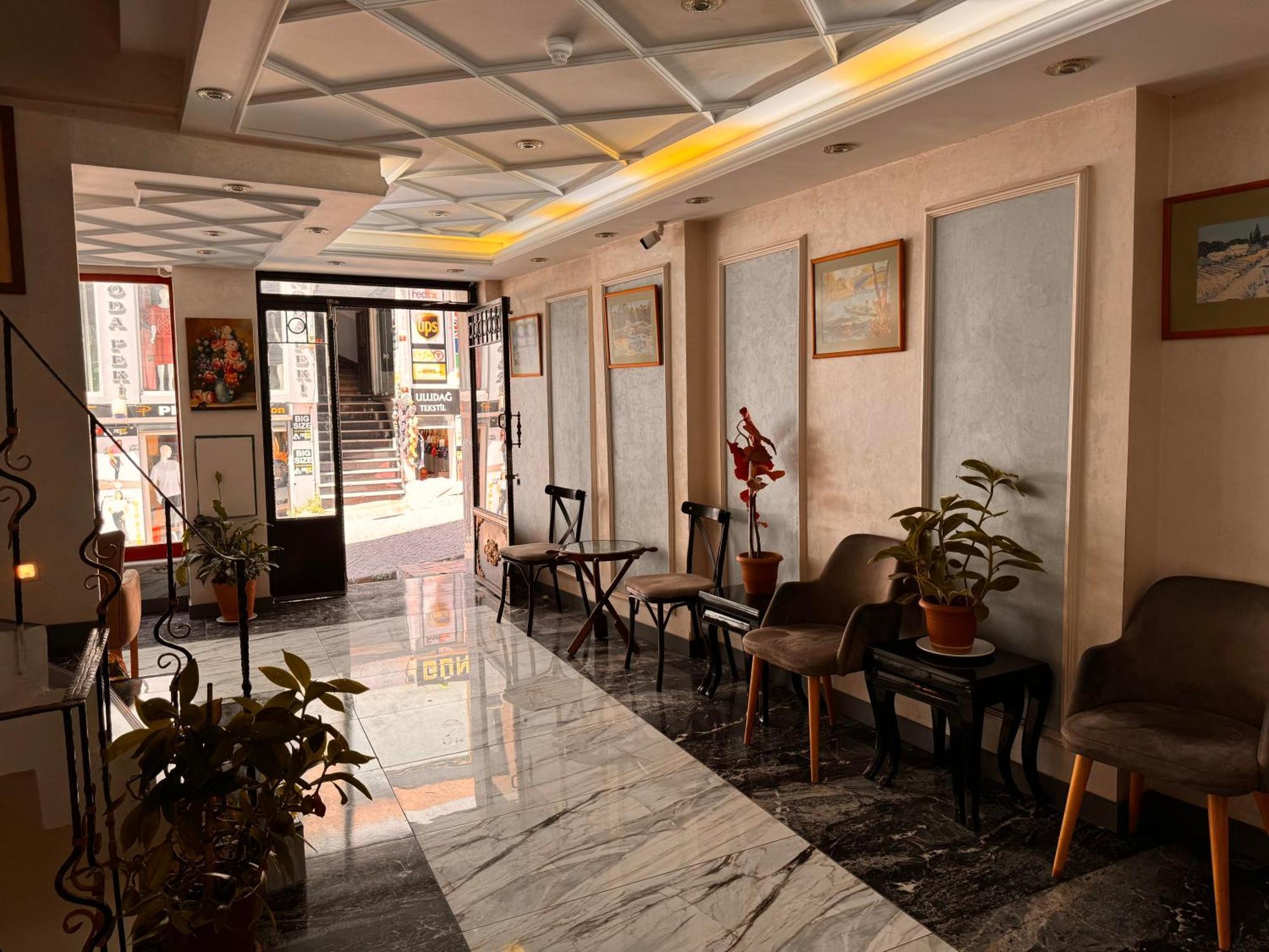 Grand Kybele Hotel Стамбул Экстерьер фото